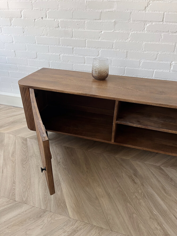 TV Meubel Avila ribbel - 150 en 200 cm TV Meubel Avila ribbel - 150 en 200 cm