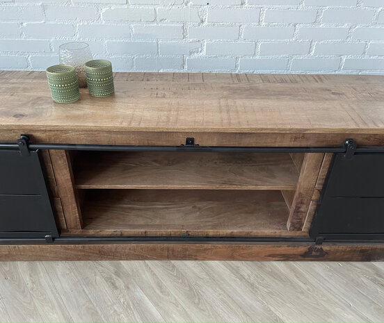 TV meubel Bilbao 150 cm mangohout TV meubel Bilbao 150 cm mangohout