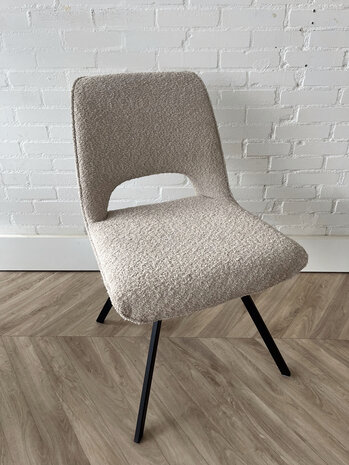 Eetstoel hk - teddy light grey Eetstoel hk - teddy light grey