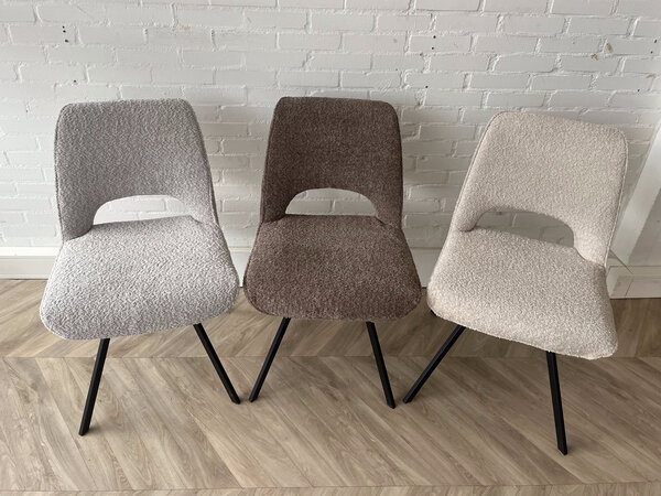 Eetstoel hk - teddy light grey Eetstoel hk - teddy light grey