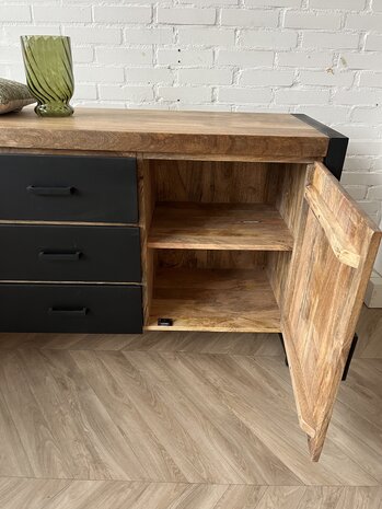 Dressoir Bas 160 cm mangohout Dressoir Bas 160 cm mangohout