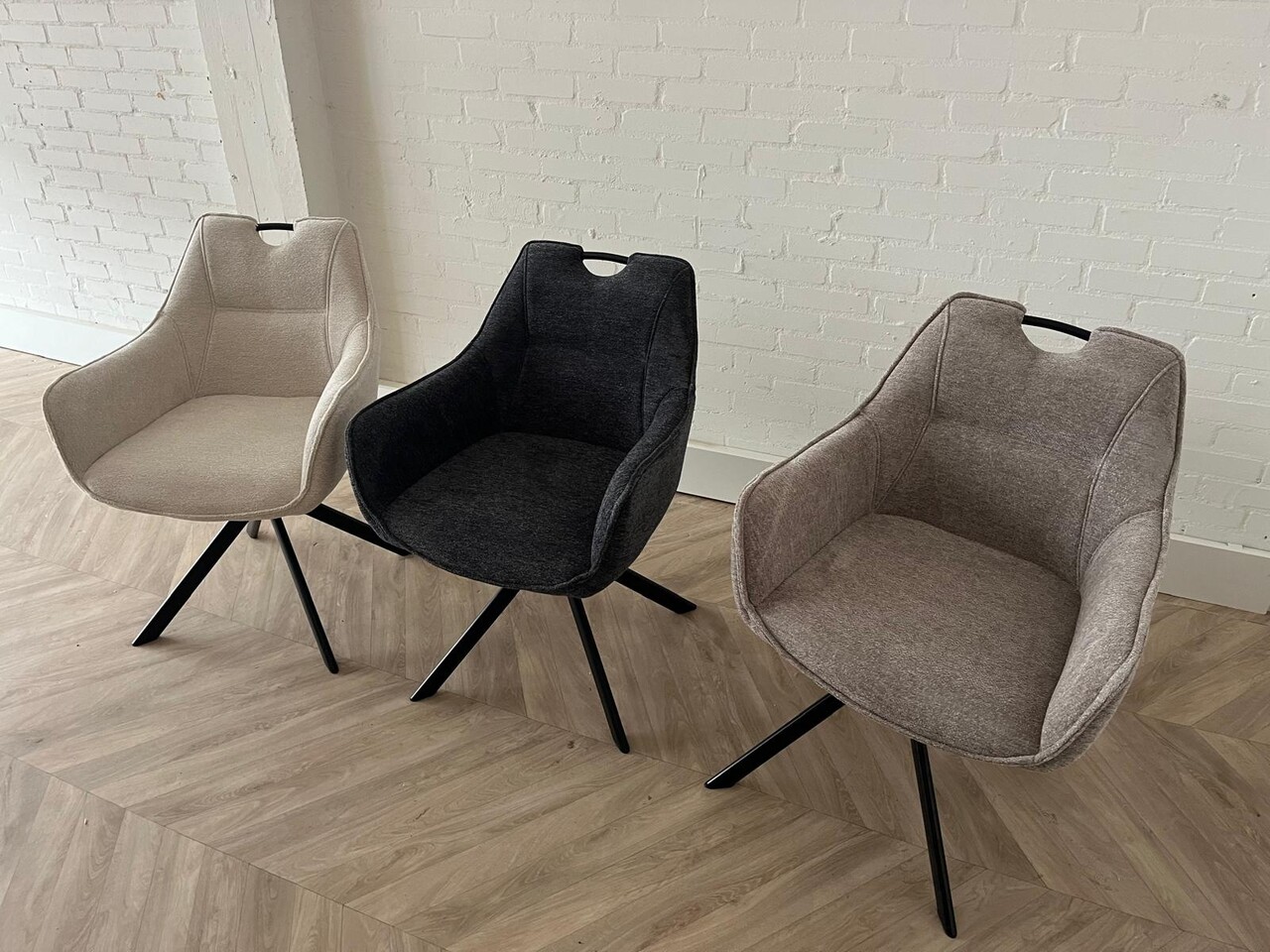 Eetstoel Odin - 3 kleuren draaibaar