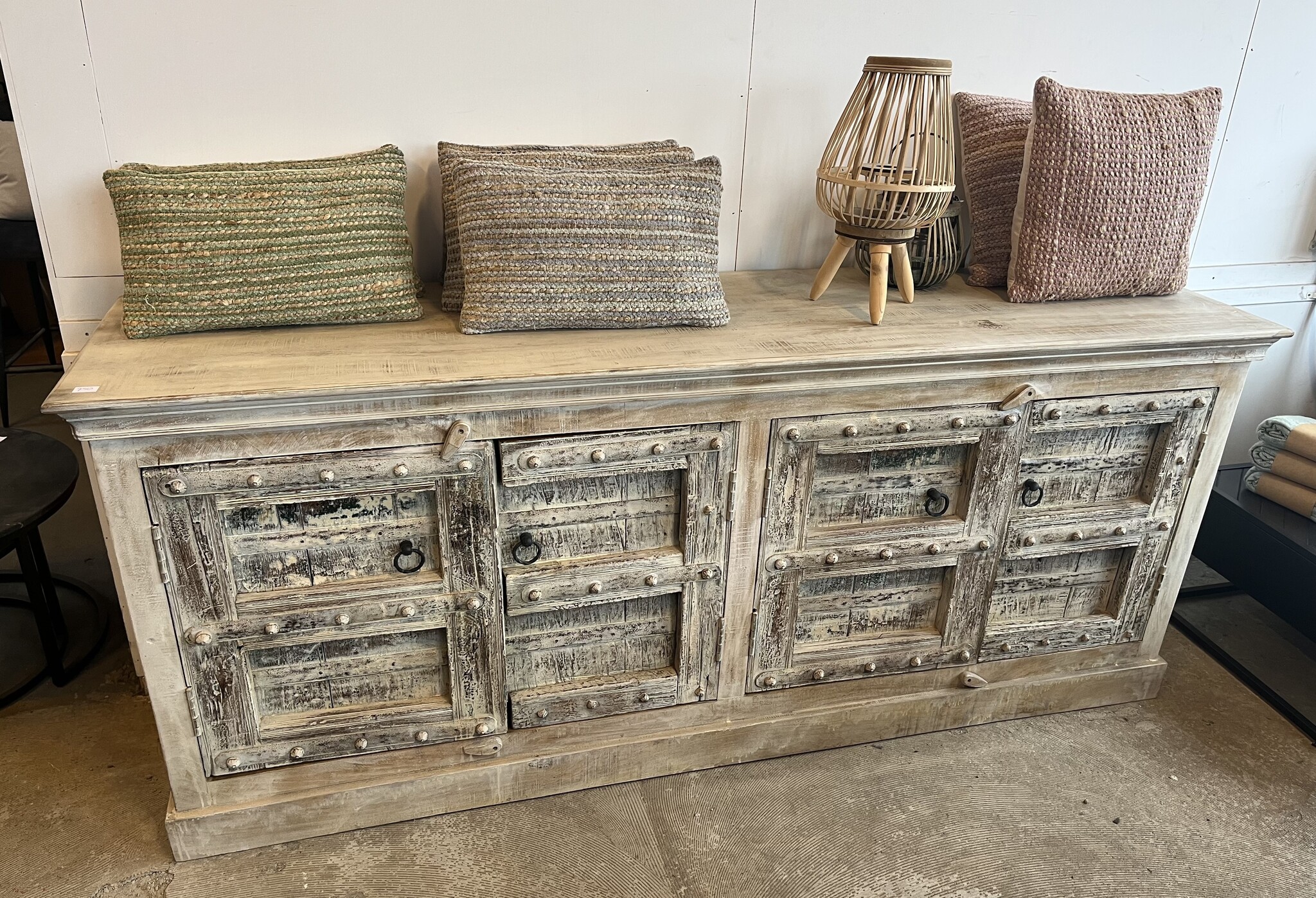 Dressoir Ibiza 4 Deuren 204 Cm Breed 749 Euro WK Home dressoir-ibiza-4-deuren-204-cm-breed-749-euro-wk-home