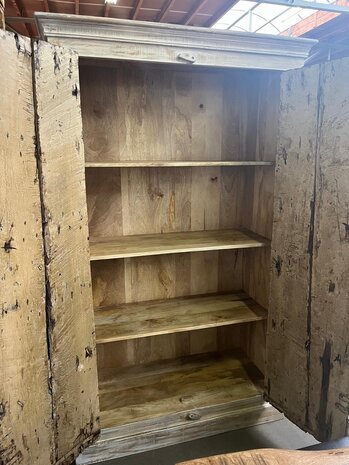 Kast Bohemian / Ibiza oud hout Kast Bohemian / Ibiza oud hout