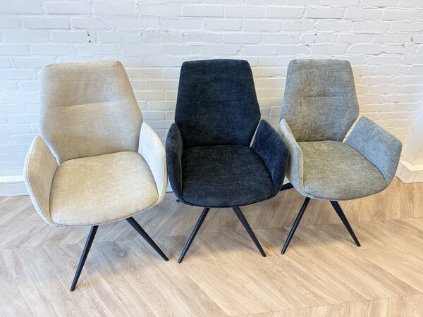 Eetkamerstoel Pascal - draaibaar - 3 kleuren Eetkamerstoel Pascal - draaibaar - 3 kleuren