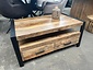 Salontafel met 2 lades mangohout naturel Britt - Leverbaar begin september Salontafel met 2 lades mangohout naturel Britt - Leverbaar begin september