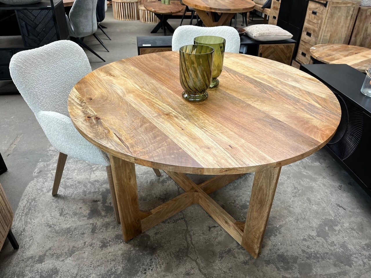 Ronde eettafel 120 houten poot