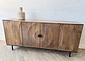 Dressoir Altea carved - zwart of bruin  mangohout 180 cm Dressoir Altea carved - zwart of bruin  mangohout 180 cm