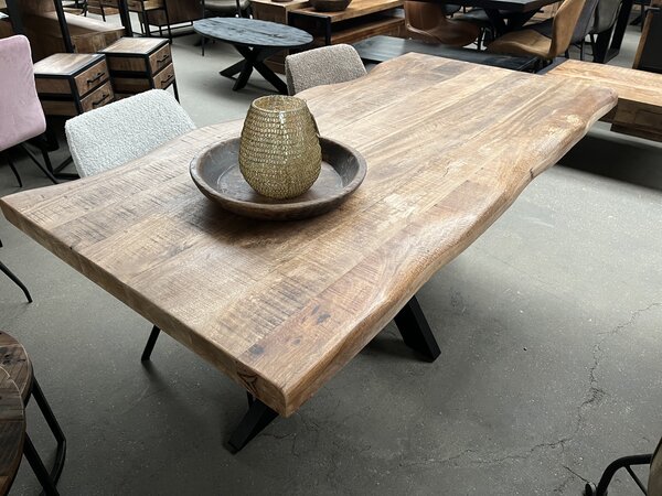 Eettafel Boomstam mangohout 140 t/m 200 cm