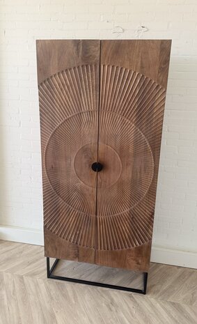 Kast Altea carved - mangohout bruin of zwart