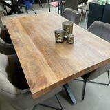 Eettafel Recht model Mangohout 140-160-180 cm Eettafel Recht model Mangohout 140-160-180 cm