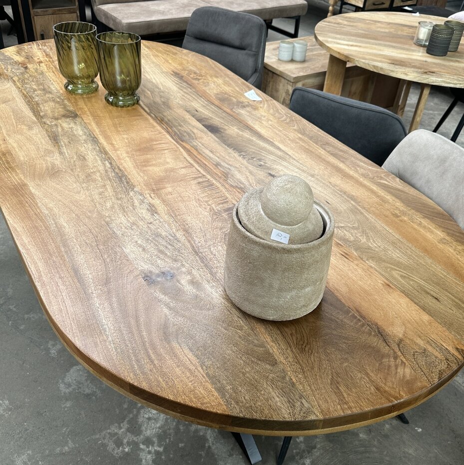 Eettafel deens ovaal - Sale v.a. 275 euro - WK Home - WK Home
