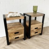 Nachtkastje Britt - set van 2 mangohout - Leverbaar begin maart Nachtkastje Britt - set van 2 mangohout - Leverbaar begin maart