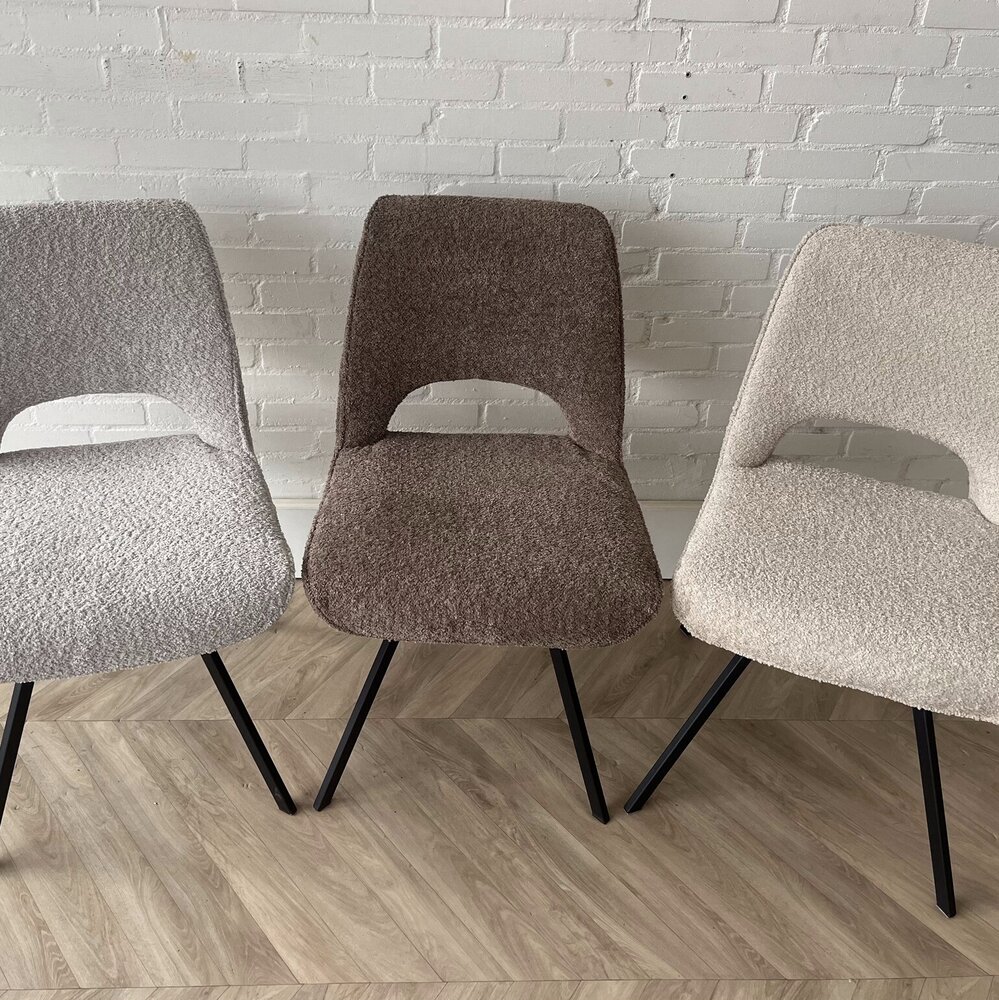 Eetstoel hk - teddy light grey Eetstoel hk - teddy light grey