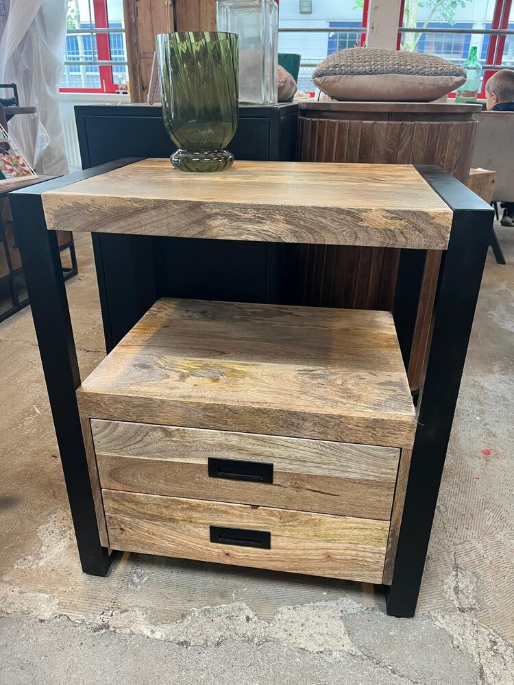 Dressoir / Ladenkast 2 lades Britt mangohout