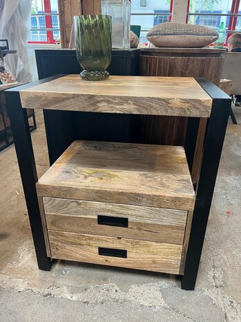 Dressoir / Ladenkast 2 lades Britt mangohout