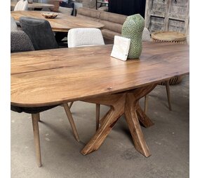 Deens Ovale Eettafel Murcia – Houten poot – 200 t/m 240 cm