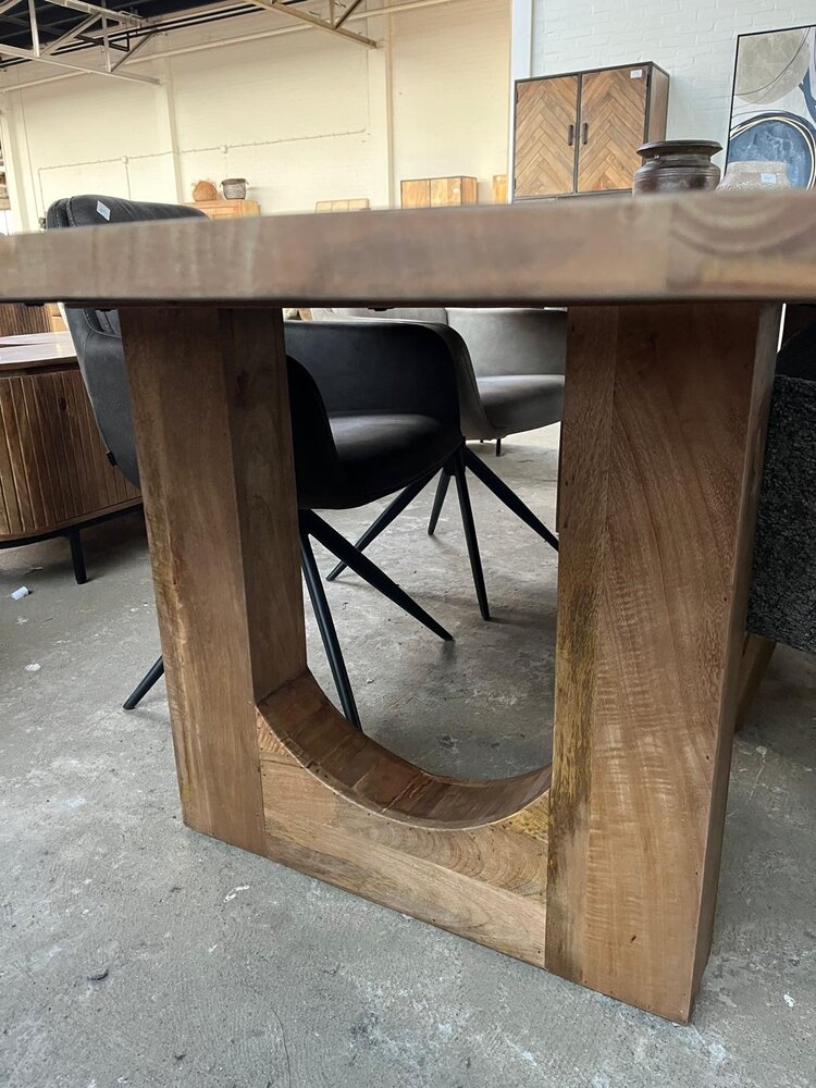 Eettafel Malaga 260 cm mangohout Eettafel Malaga 260 cm mangohout