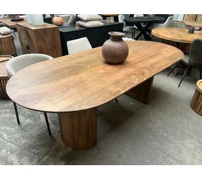 Eettafel Avila mangohout conische poot 220 cm Eettafel Avila mangohout conische poot 220 cm