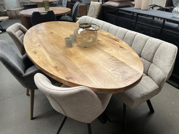 Eettafel Denia ovaal 160 t/m 210 cm mangohout Eettafel Denia ovaal 160 t/m 210 cm mangohout