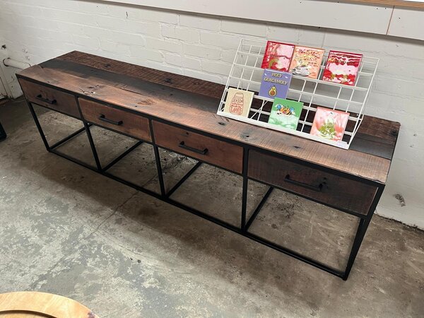 TV-meubel Float180 cm TV-meubel Float180 cm