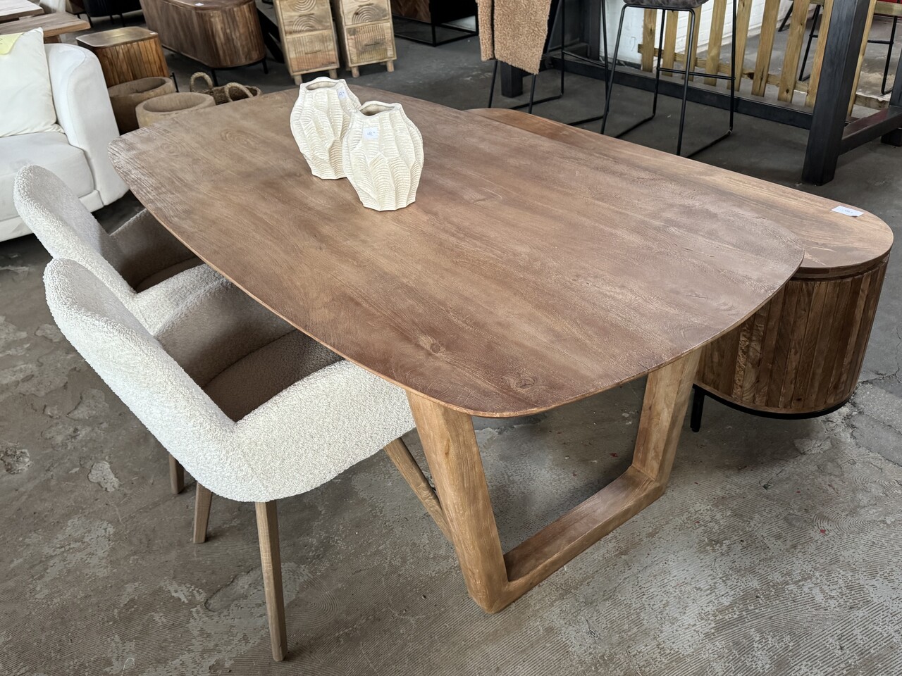 Livingfurn Eettafel Deens Ovaal | Bruin Mangohout | 200 en 270 cm