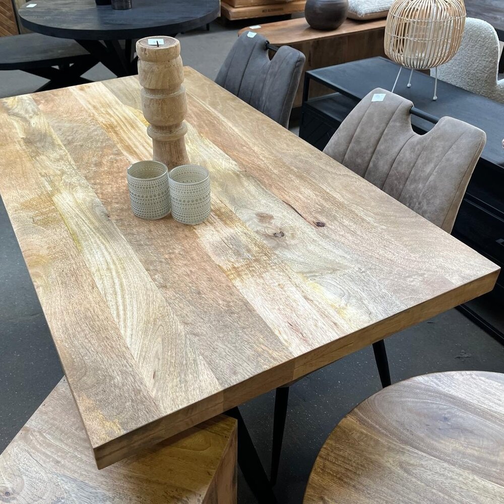 Eettafel recht mangohout 140x80 cm - Leverbaar eind maart