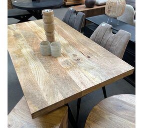 Eettafel recht mangohout 140x80 cm - Leverbaar eind maart