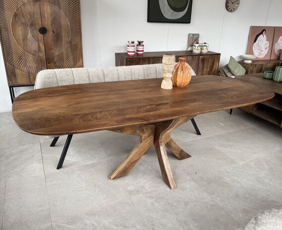 Deens Ovale Eettafel Murcia – Houten poot – 160 t/m 240 cm Deens Ovale Eettafel Murcia – Houten poot – 160 t/m 240 cm