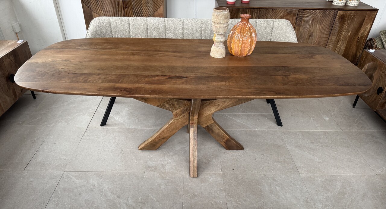 Deens Ovale Eettafel Murcia – Houten poot – 160 t/m 240 cm Deens Ovale Eettafel Murcia – Houten poot – 160 t/m 240 cm