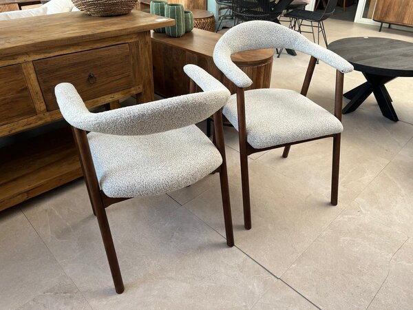 Eetkamerstoel japandi hout