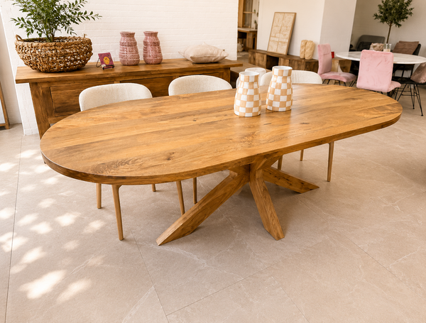 Eettafel Deens ovaal Vigo | Houten Poot | Mangohout | 160 t/m 220 cm Eettafel Deens ovaal Vigo | Houten Poot | Mangohout | 160 t/m 220 cm