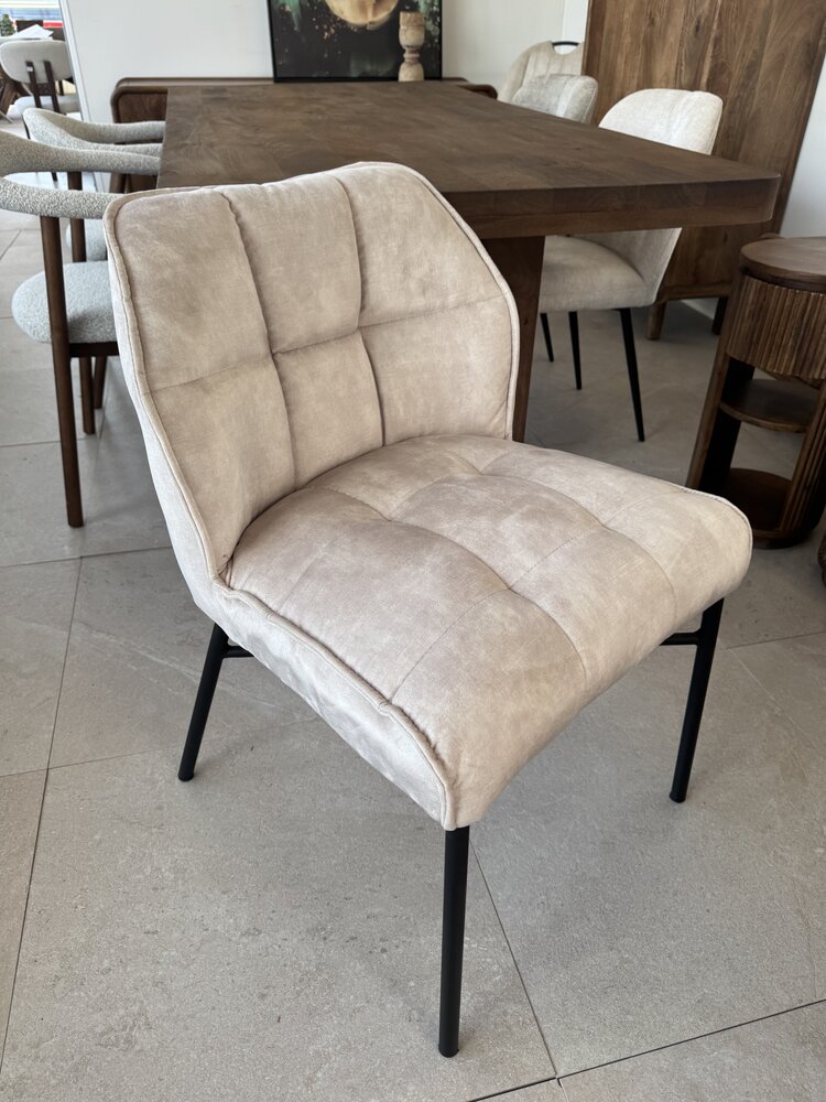 Set van 6 eetkamerstoelen velvet champagne | zwart frame