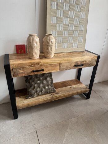 Wandtafel / sidetable Britt 120 cm mangohout metaal zwart Wandtafel / sidetable Britt 120 cm mangohout metaal zwart
