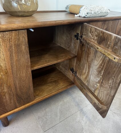 Dressoir Palma | 180 cm retro mangohout Dressoir Palma | 180 cm retro mangohout