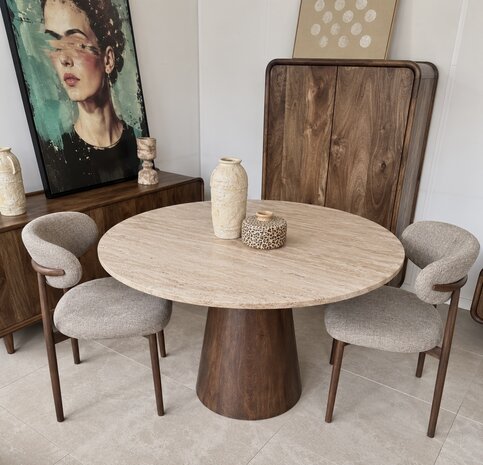 Eettafel Rond Travertin | 120 cm | Houten Poot | Leverbaar januari '27 Eettafel Rond Travertin | 120 cm | Houten Poot | Leverbaar januari '27