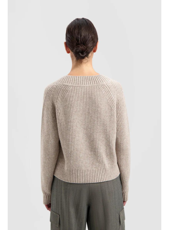 Merino V-Neck Knit - Oatmeal