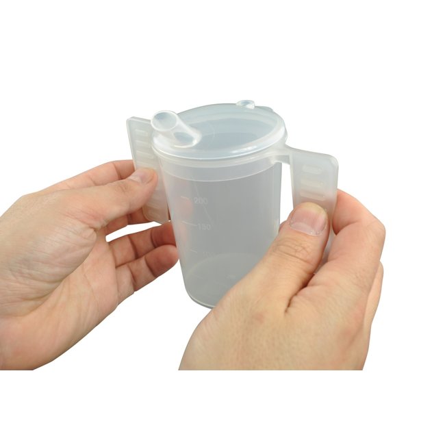 Drinking cup with flat handles and two spout lids