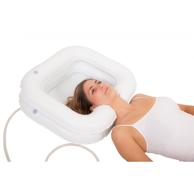 Inflatable hair wash basin