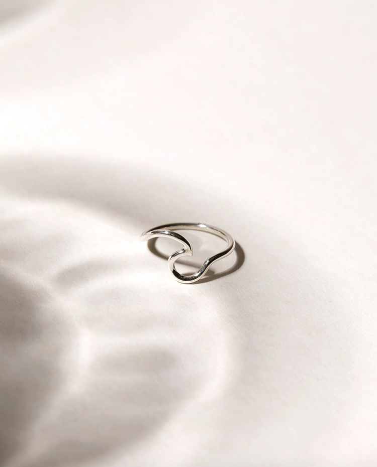 At Aloha Surf it Ring - Silver