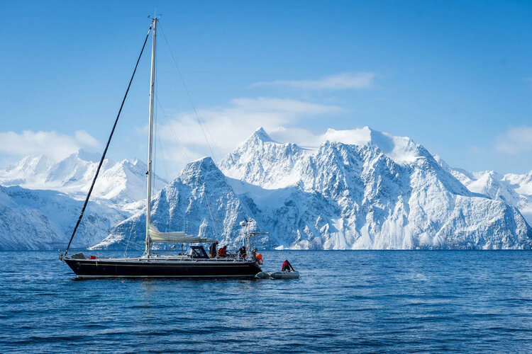 Gestalten Boatlife - Exploring the freedom of maritime living