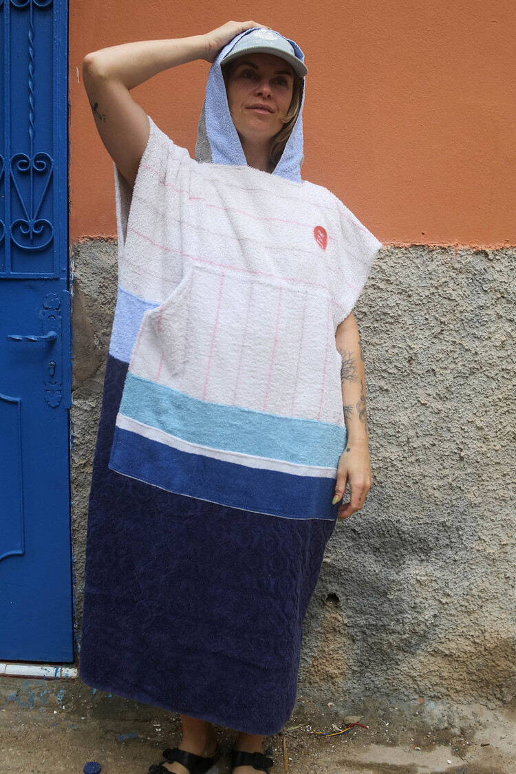 Pray For Waves Friendly Poncho Jazz