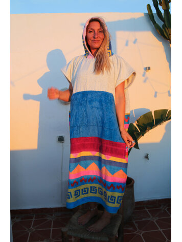 Pray For Waves Friendly Poncho Santa Cruz