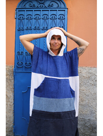Pray For Waves Friendly Poncho Honokowai