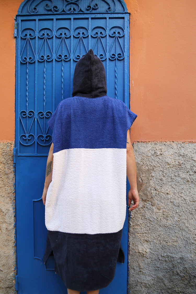 Pray For Waves Friendly Poncho Honokowai