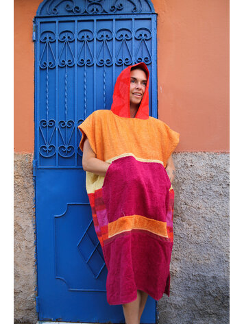 Pray For Waves Friendly Poncho Moa