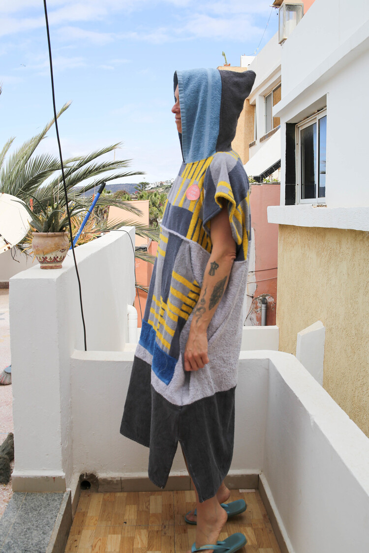 Pray For Waves Friendly Poncho Bamboleo
