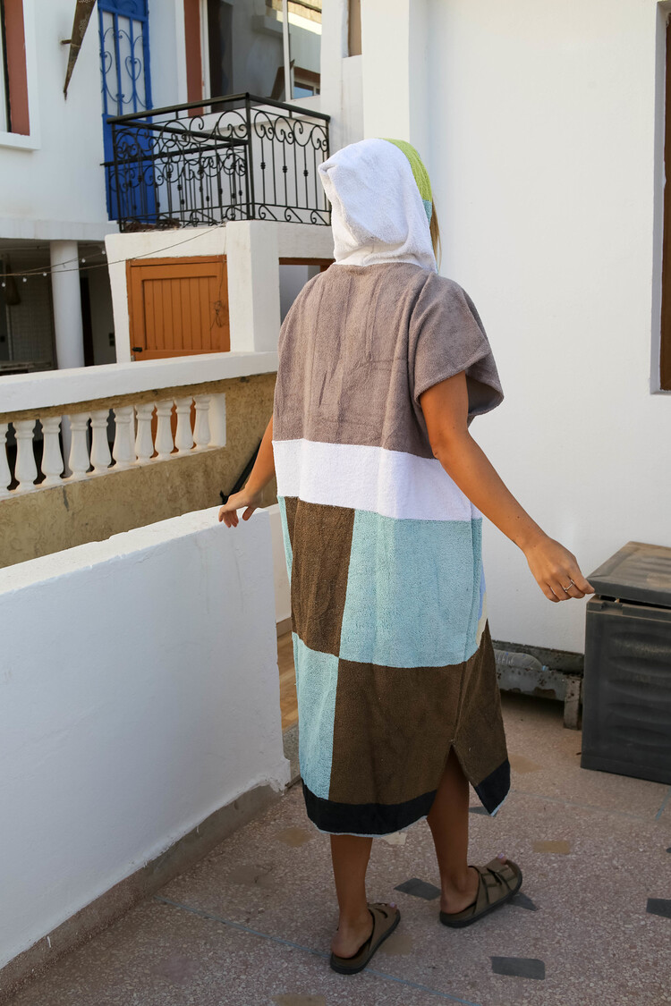 Pray For Waves Friendly Poncho Sopela