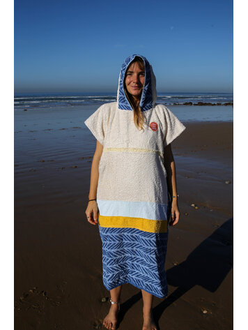 Pray For Waves Friendly Poncho Kailani