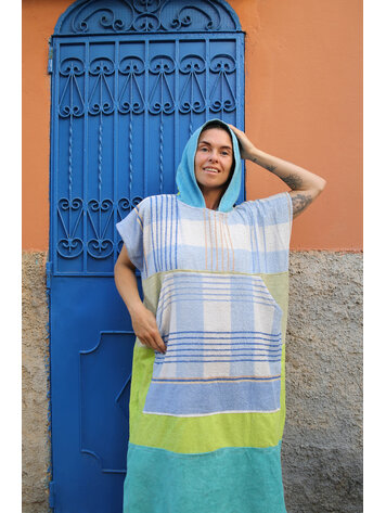 Pray For Waves Friendly Poncho Sun Bum